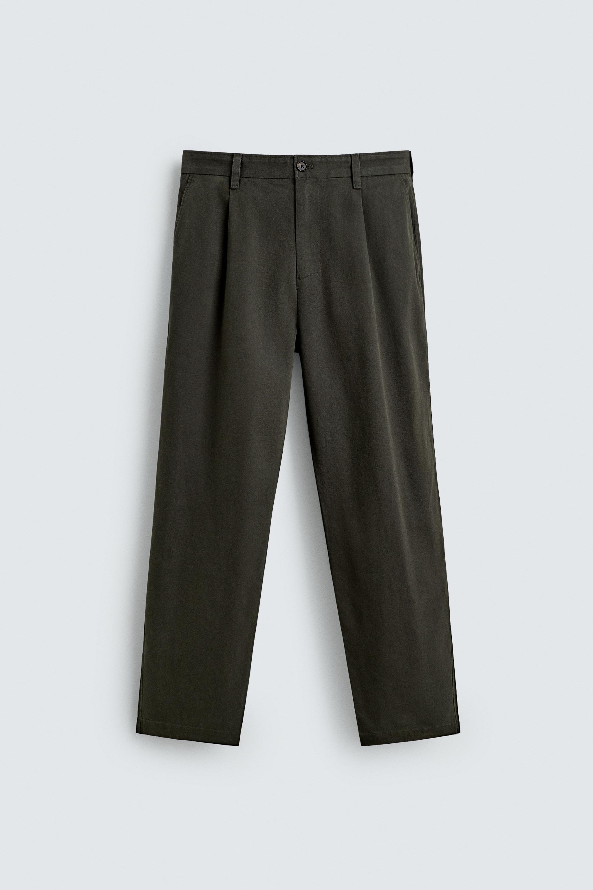 REGULAR FIT PLEATED PANTS